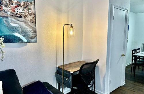 Ypsilanti Apartment | *Entire Unit, King Bed* Near Ann Arbor*Workspace*