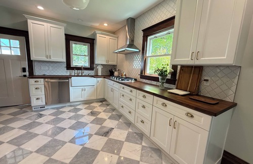 Winneconne House | Entire Upscale Home in the heart of Winneconne