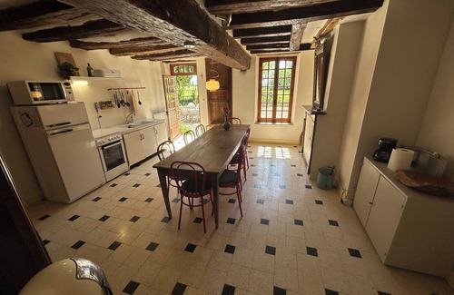 Precy-sur-Vrin Other | Entire vacation home in Burgundy style: Longère des Daubénys