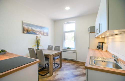 Borkum House | Entire vacation home with two modern and central apartments.