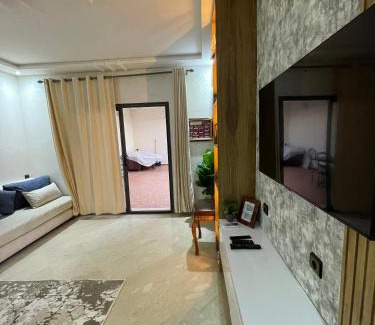 Swiss City Villa | Entire Villa Garden Wi-Fi Near Beach