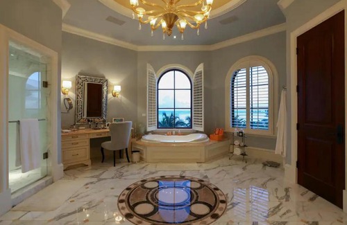 South Sound Apartment | Entire villa hosted by Maria