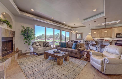 St. George House | Entrada 2 BR, 2BA Waterside Villa w/Full Kitchen & 2 Private Garages