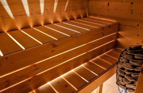 Les Echelles House | Entre-Nous-Deux Sauna & Spa