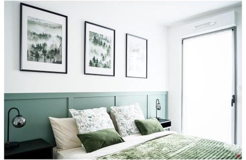 Rueil-Malmaison Apartment | Entre Paris et le Chateau de Versailles - Parking