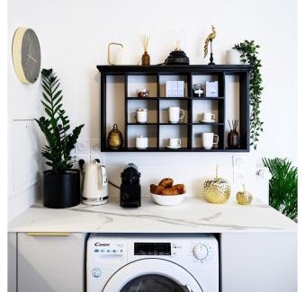 Rueil-Malmaison Apartment | Entre Paris et le Chateau de Versailles - Parking