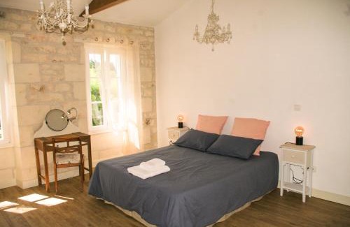 Saint-Savinien Apartment | ENTRE PIERRE ET BOIS