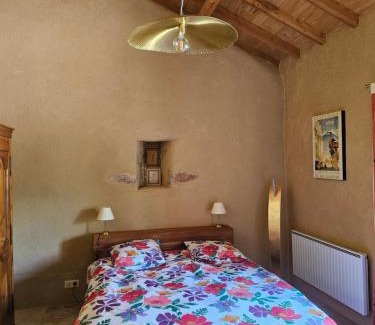 Cajarc Bed & Breakfast | Entre Pierres et Légendes