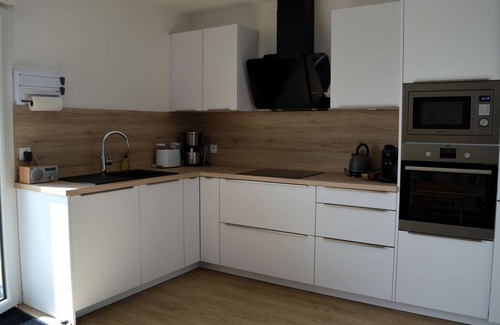 Courseulles-sur-Mer Apartment | Entre Plage et Ports : Le 49 - Avec Balcon