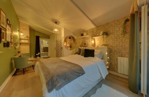 Sainte-Croix-Grand-Tonne House | Entre Terre & Mer SPA