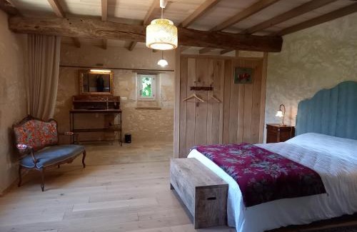 Montcaret House | Entre-vignes-et-bastides