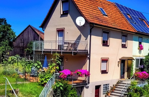 Neudrossenfeld House | Entspannung für die Ganze Familie + Haustier in Dieser Friedlichen Unterkunft