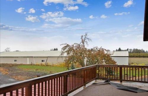 McMinnville House | Eola Crest Farmhouse