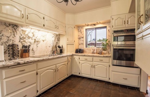 Sunset Cliffs House | Epic Resort Villa: Pool, Spa, Firepit, Ocean View, Games