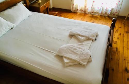 Delphi House | Epic Rooms