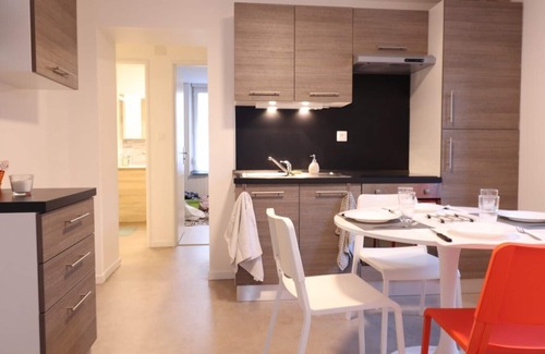 Epinal Apartment | Epinal " Le Prince" au RDC Gauche