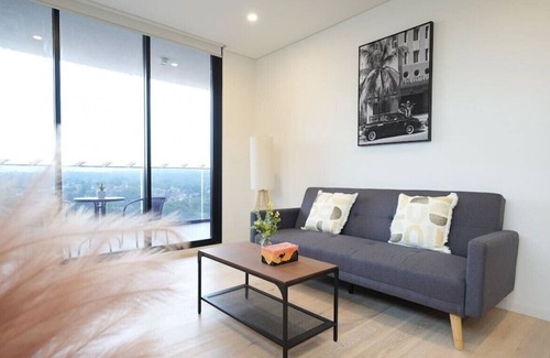 Epping Apartment | Epping 1 bedroom apartment with swimming pool in Epping