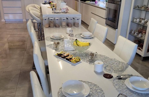 Ascot Bed & Breakfast | Epsom on Swan B&B - Adults Only