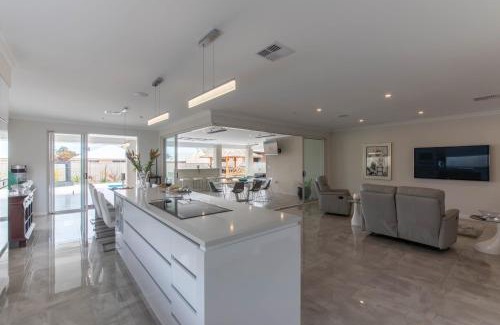 Ascot Bed & Breakfast | Epsom on Swan Bed & Breakfast