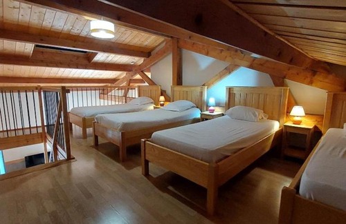 Le Tholy House | Equi'val