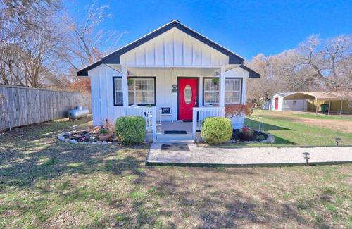 Johnson City House | Equilibrium