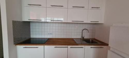 Hammfeld House | Equipment of Good And Night