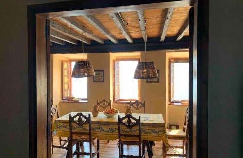 Mont House | Era Rectoría