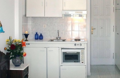 Mpatsi House | Erato Apartments