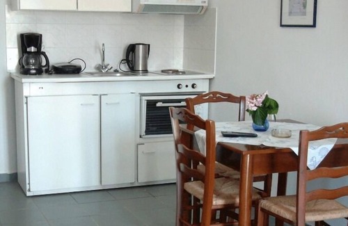 Mpatsi House | Erato Apartments