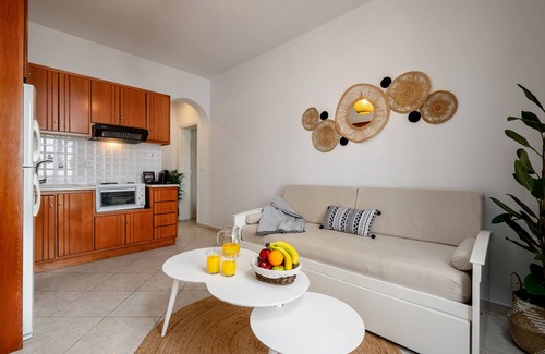 Agios Prokopios House | Erato Inn