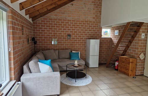 Egmond aan den Hoef House | erholsames Ferienhaus "Sunny's Place" mit Sonnenterrasse und kleinem Garten