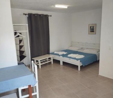 Paros Hotel | Eri Hotel