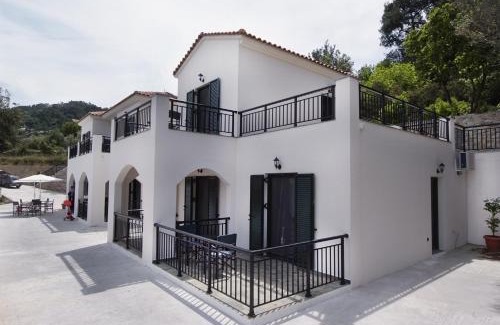 Armenistis House | Eri Rooms to Let