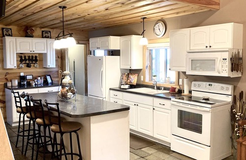 Sundance House | Erickson Mountain Retreat. A Wonderful Wyoming Black Hills Getaway!