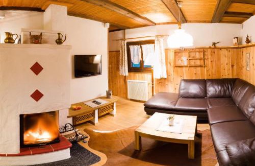 Reichenau Ski Chalet | Erlebnis - Hütten Falkert by S4Y