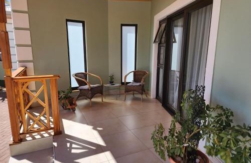 Windhoek Apartment | Eros Weg Family Flat