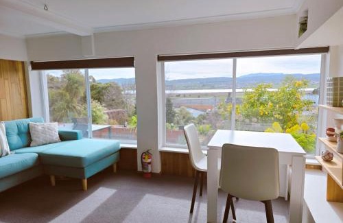 Riverside House | Ers's on Tamar
