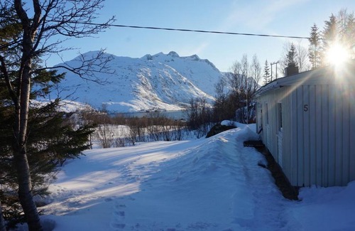 Ersfjordbotn House | Ersfjord Mountain Cottage