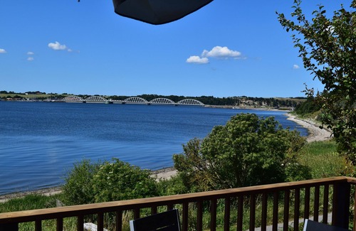 Erslev Cottage | Erslev/Mors. Lovely holiday home close to fjord w/own bathing jetty & row boat