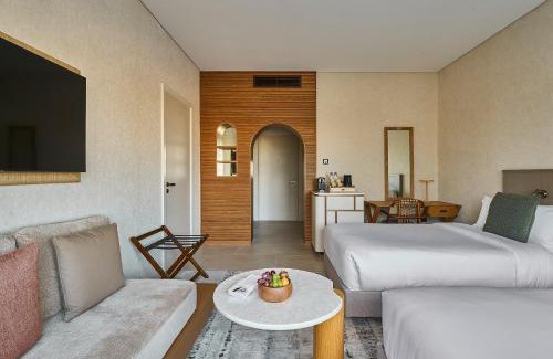 Abu Dhabi Resort | ERTH Abu Dhabi Hotel