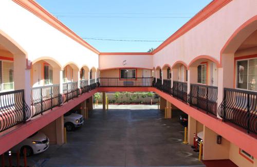 Maywood Hotel | ERTH INN by AGA Maywood