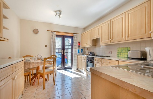 Shannochie Cottage | Eryb Cottage - UK46883