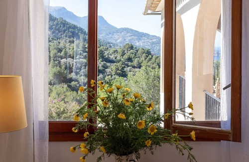 Soller House | Es Carritx, 4 bedrooms, 4 bathrooms, swimming pool, garden, sea view, A/C, fiber