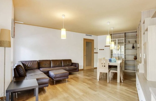 Diagonal Mar i el Front Maritim del Poblenou Apartment | 120 m² Apartment ∙ 4 bedrooms ∙ 11 guests