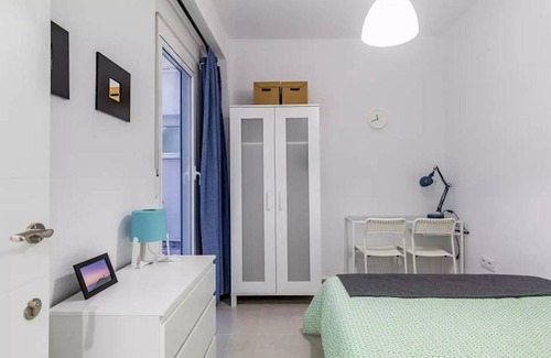 El Cabanyal Resort | 80 m² Private room ∙ 1 bedroom ∙ 1 guest