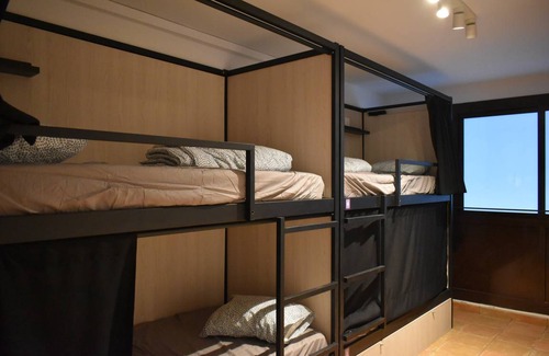 Esquerra de l'Eixample Hostel | Hostel ∙ 8 guests