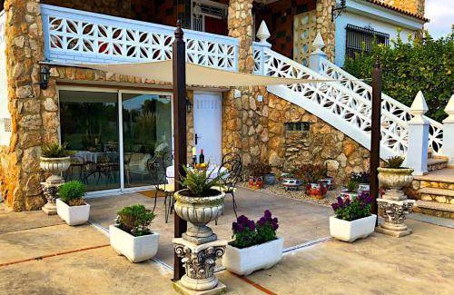 Montserrat Apartment | 60 m² Apartment ∙ 2 bedrooms ∙ 4 guests