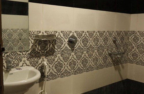 Theni Hotel | ES Residency