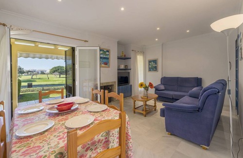 Chiclana de la Frontera Other | 90 m² Accommodation ∙ 3 bedrooms ∙ 6 guests