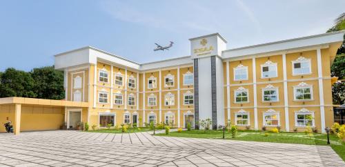 Nedumbassery Hotel | ESAA Airport Hotel